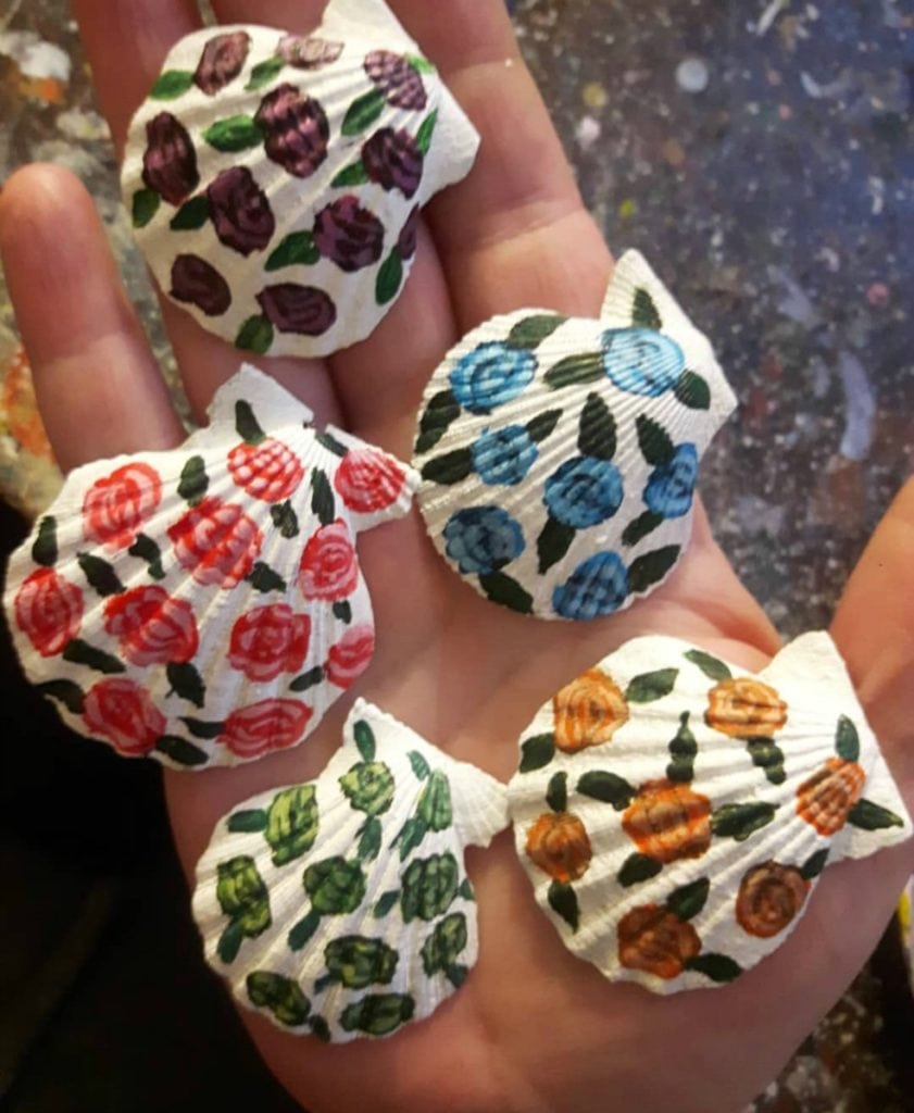 Flowers painted on shells